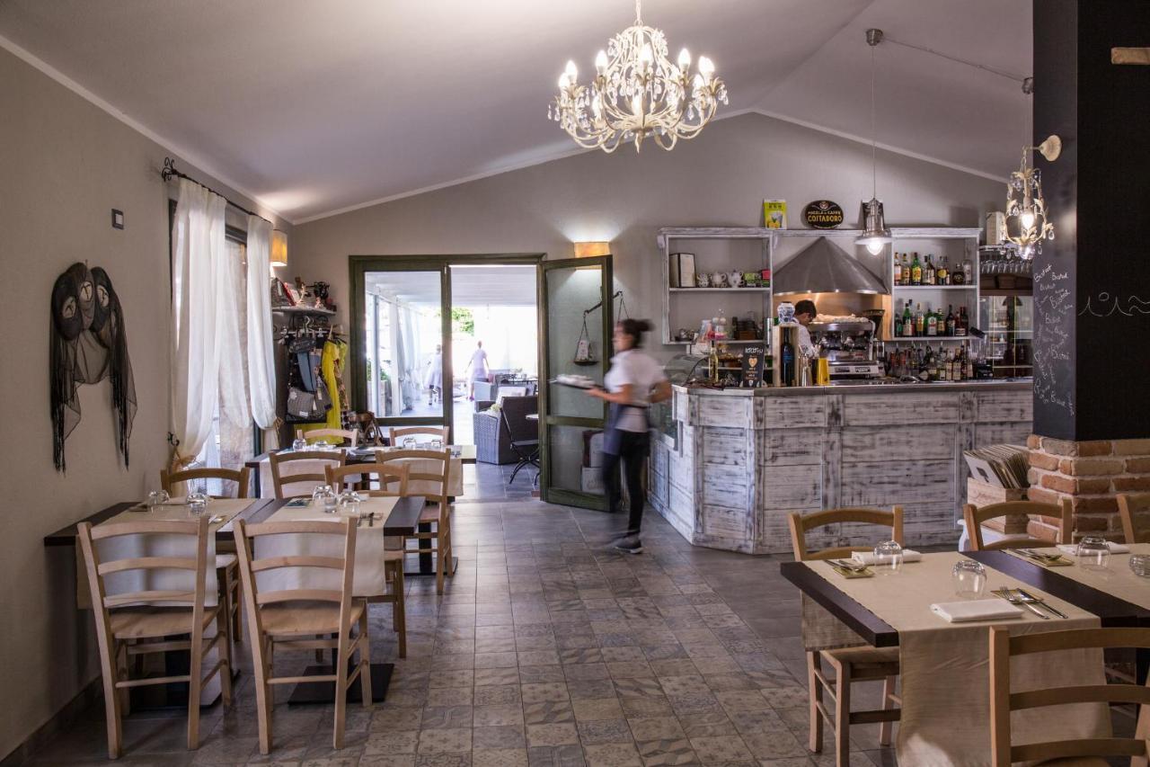Albaruja Hotel Costa Rei Zewnętrze zdjęcie
